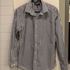 Long sleeve dress shirt